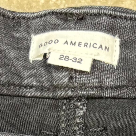 Good American Good Legs Dark Wash Skinny Sculpting Jeans in Black Size 28-32 NWT - Picture 5 of 9
